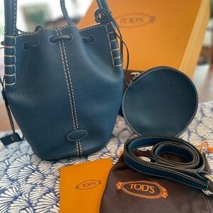 Beautiful Tod’s Bag can used as crossbody